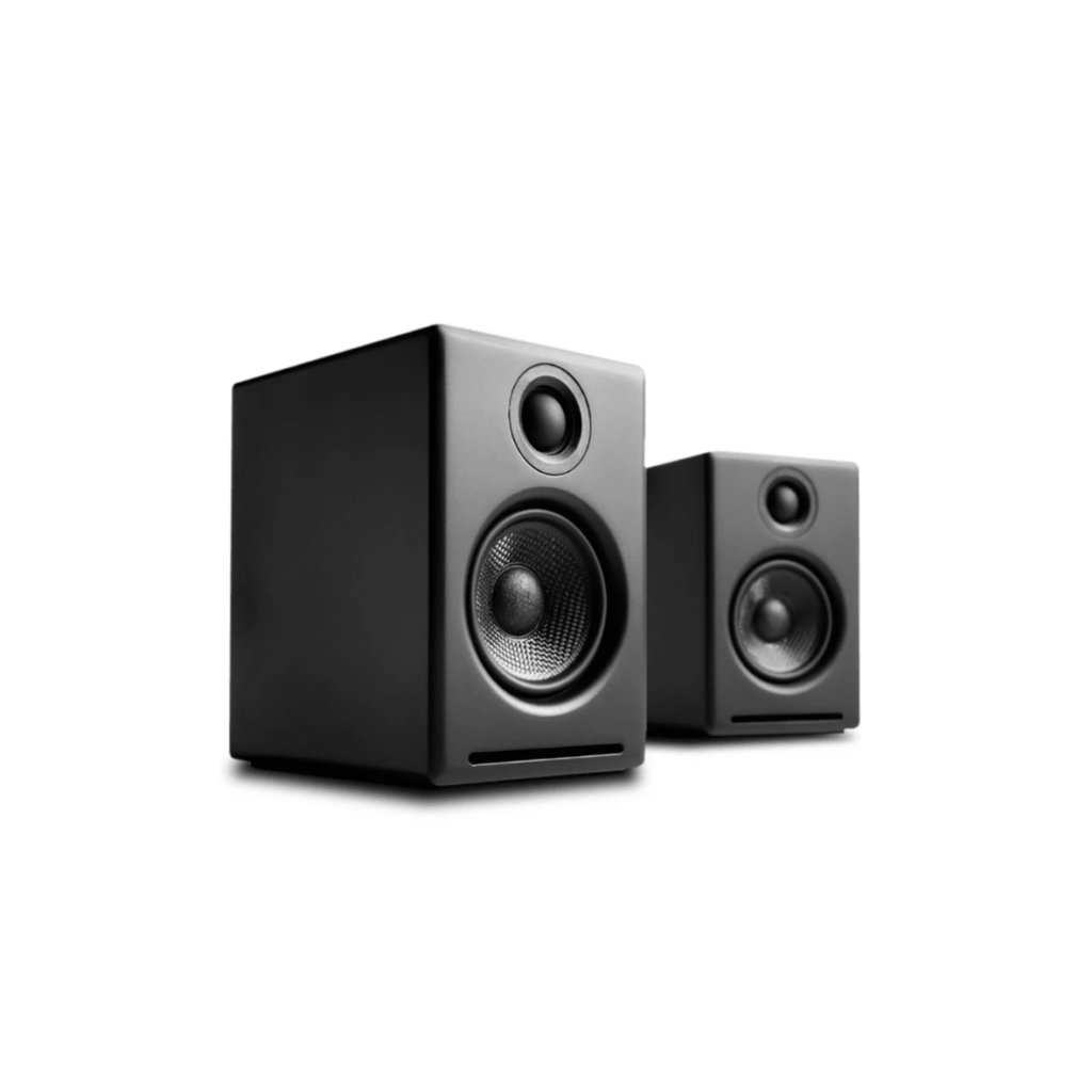 speaker round